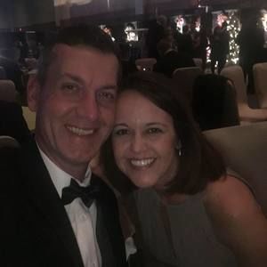 Meet your Posher, Iris